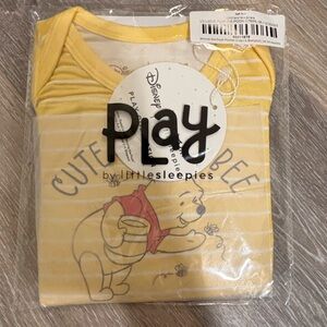 NIB Little Sleepies playtime with Pooh graphic bodysuit